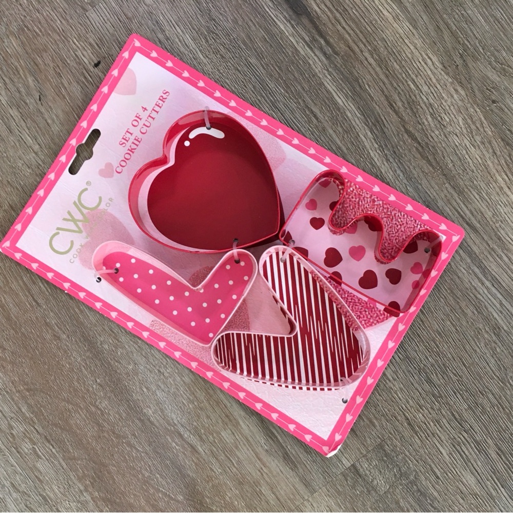 Pink Heart Cookie Cutters Set